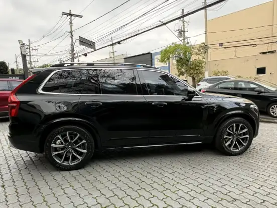 VOLVO-XC90-2.0 T6 GASOLINA MOMENTUM AWD GEARTRONIC VOLVO-XC90-2017