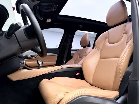 VOLVO-XC90-2.0 T6 GASOLINA MOMENTUM AWD GEARTRONIC VOLVO-XC90-2019