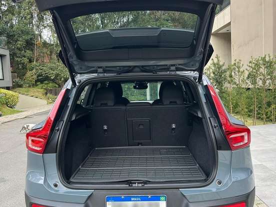 VOLVO-XC40-P6 RECHARGE ELECTRIC PLUS VOLVO-XC40-2023