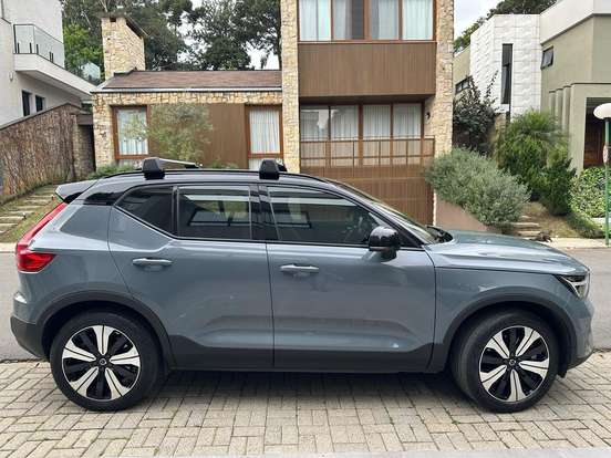 VOLVO-XC40-P6 RECHARGE ELECTRIC PLUS VOLVO-XC40-2023