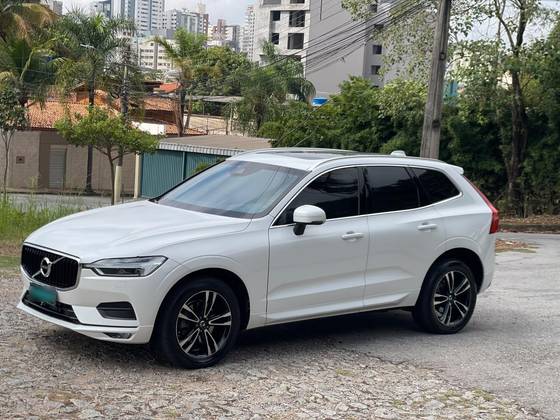 VOLVO XC60 2.0 T5 GASOLINA MOMENTUM AWD GEARTRONIC