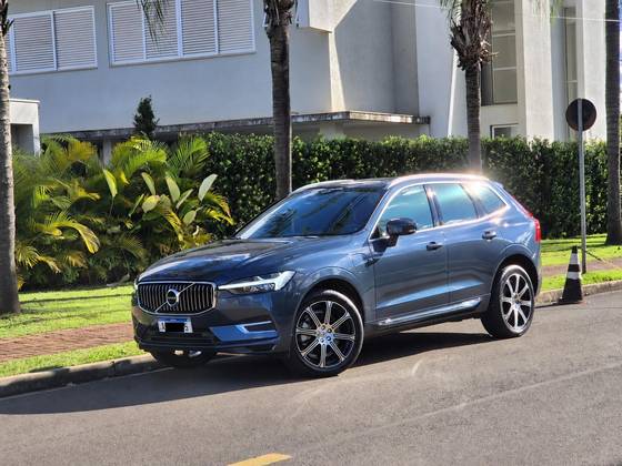 VOLVO XC60 2.0 T8 HYBRID INSCRIPTION AWD GEARTRONIC