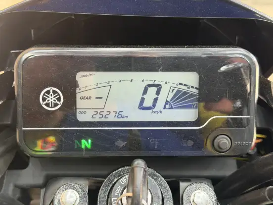 YAMAHA-FACTOR YBR 150 ED-2024