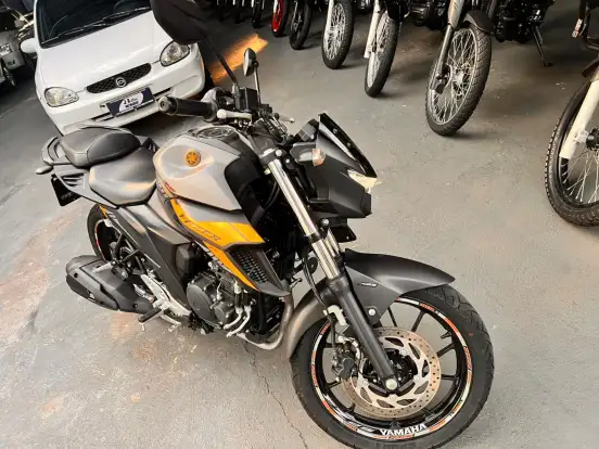 YAMAHA-FZ25 FAZER ABS-2024