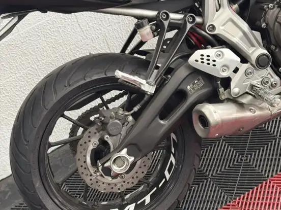 YAMAHA-MT-07 YAMAHA-MT-07-2015