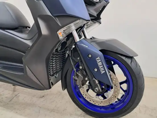 YAMAHA-XMAX ABS-2022