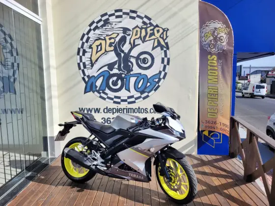 YAMAHA YZF R15 