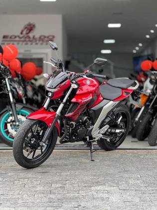 YAMAHA FZ25 FAZER ABS 