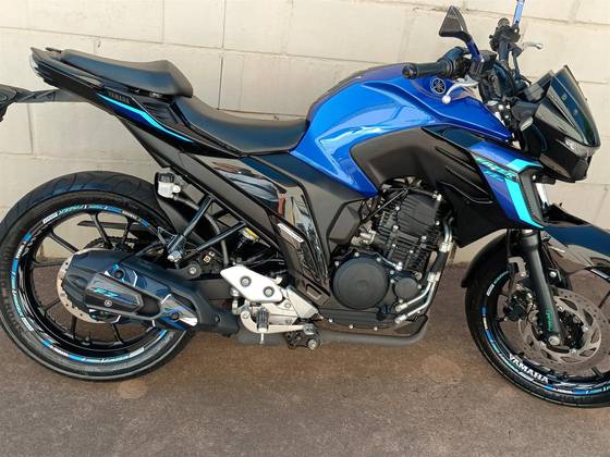 YAMAHA FZ25 FAZER ABS 