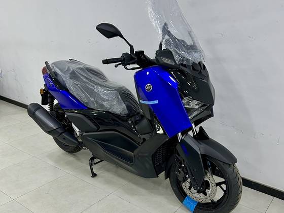 YAMAHA XMAX 300 CONNECTED ABS 