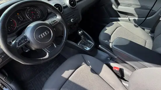 AUDI-A1-2013