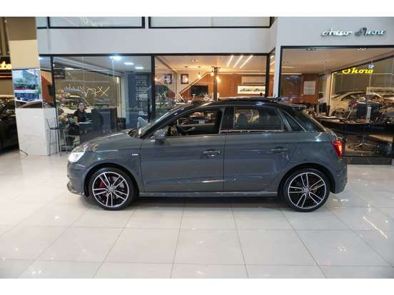 AUDI-A1-1.8 TFSI SPORTBACK AMBITION GASOLINA 4P S-TRONIC AUDI-A1-2015