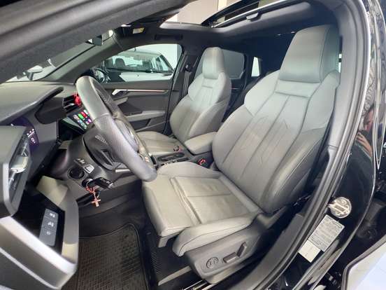 AUDI-A3-2022