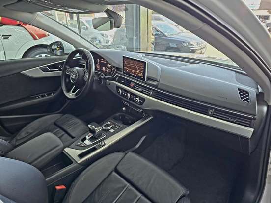 AUDI-A4-2016