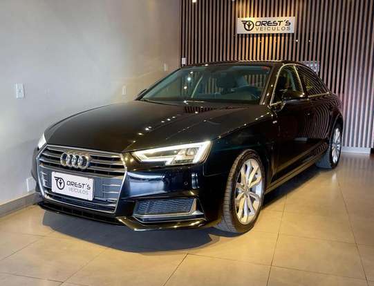 AUDI-A4-2019