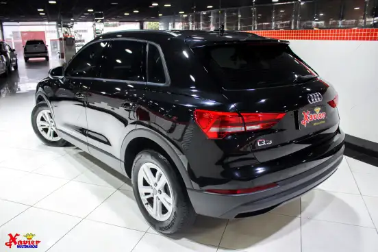 AUDI-Q3-2020