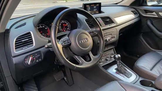 AUDI-Q3-2016