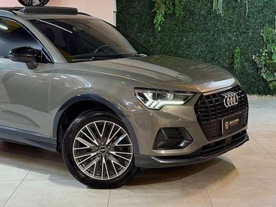 AUDI-Q3-1.4 35 TFSI GASOLINA BLACK S TRONIC AUDI-Q3-2021