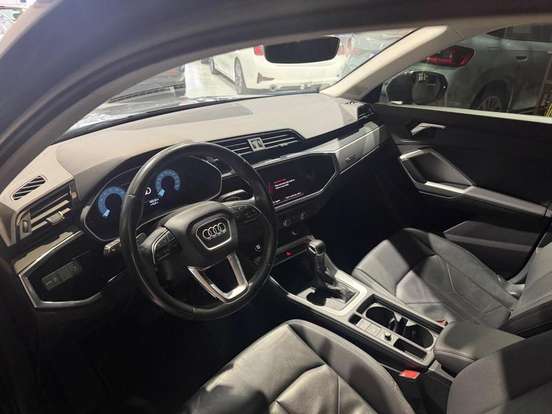 AUDI-Q3-1.4 35 TFSI GASOLINA PRESTIGE S TRONIC AUDI-Q3-2021