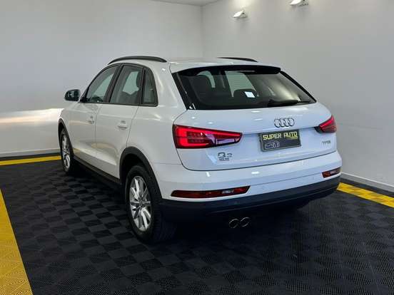 AUDI-Q3-2018