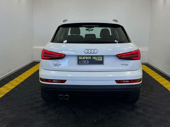 AUDI-Q3-2018