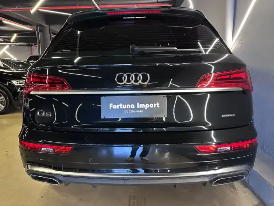 AUDI-Q5-2023
