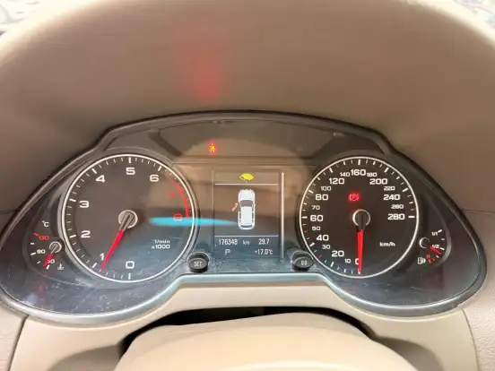 AUDI-Q5-2.0 TFSI AMBIENTE 16V 225CV GASOLINA 4P AUTOMÁTICO AUDI-Q5-2014