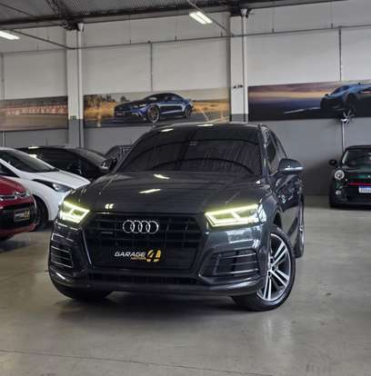 AUDI-Q5-2019