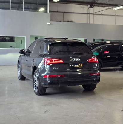 AUDI-Q5-2019