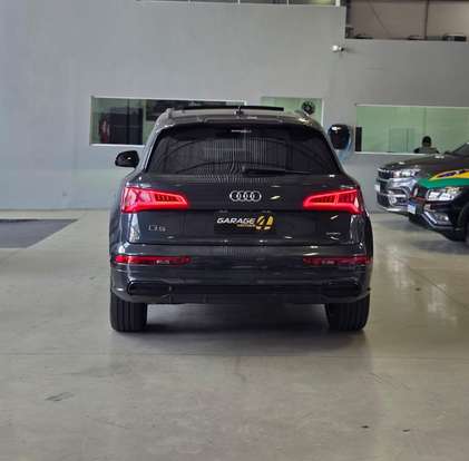 AUDI-Q5-2019