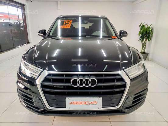 AUDI-Q5-2019
