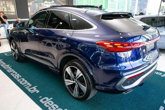 AUDI-Q5-2025
