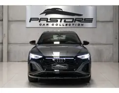 AUDI Q8 E-TRON 55 ELÉTRICO SPORTBACK PERFORMANCE BLACK QUATTRO AUDI Q8 E-TRON 55 ELÉTRICO SPORTBACK PERFORMANCE BLACK QUATTRO