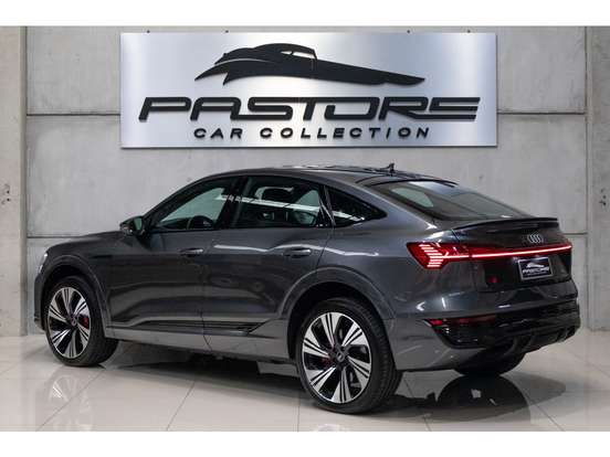 AUDI-Q8 E-TRON-55 ELÉTRICO SPORTBACK PERFORMANCE BLACK QUATTRO AUDI-Q8 E-TRON-2023