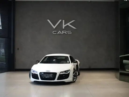 AUDI-R8-5.2 FSI QUATTRO V10 40V GASOLINA 2P R-TRONIC AUDI-R8-2011