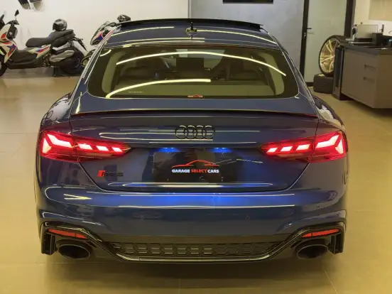 AUDI-RS5-2023