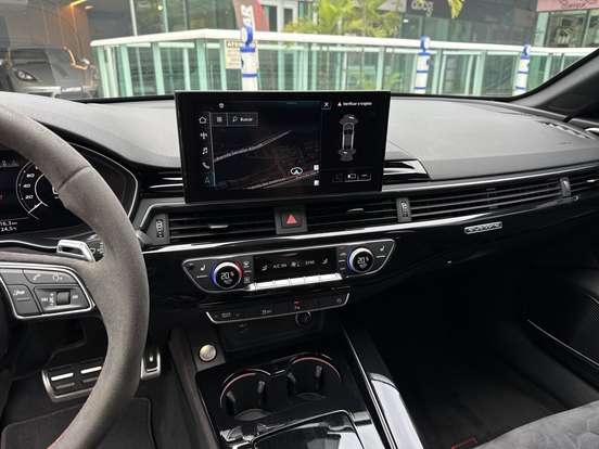 AUDI-RS5-2023