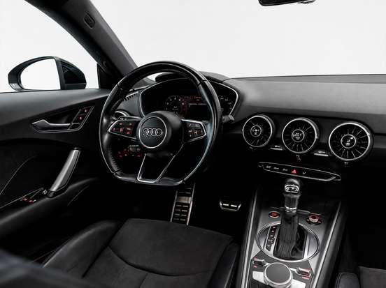 AUDI-TT-2015