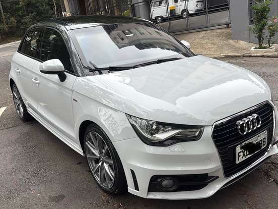 AUDI-A1-1.4 TFSI SPORTBACK AMBITION 16V 185CV GASOLINA 4P AUTOMÁTICO AUDI-A1-2014
