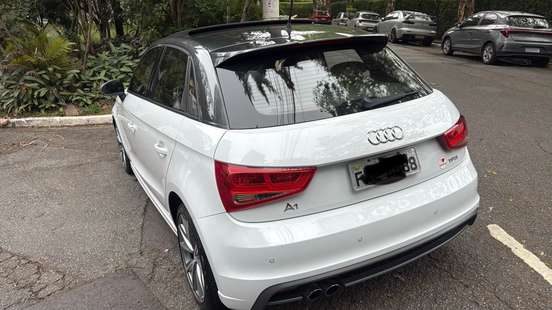 AUDI-A1-2014