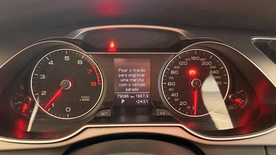 AUDI-A4-2.0 TFSI ATTRACTION 180CV GASOLINA 4P MULTITRONIC AUDI-A4-2012