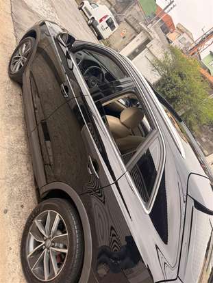 AUDI-Q3-2017