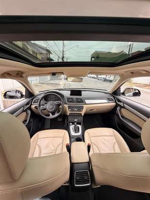 AUDI-Q3-2017