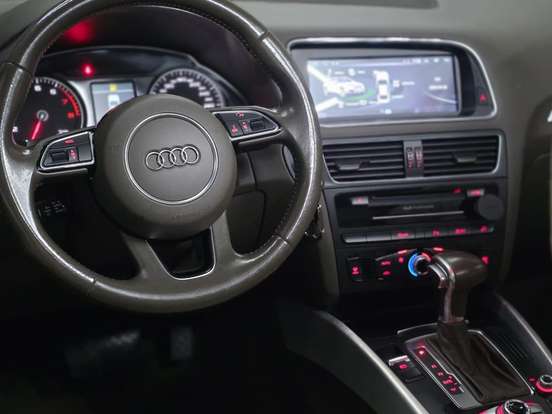 AUDI-Q5-2.0 TFSI AMBIENTE 16V 225CV GASOLINA 4P AUTOMÁTICO AUDI-Q5-2015