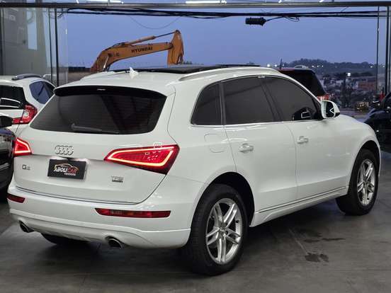 AUDI-Q5-2.0 TFSI AMBIENTE 16V 225CV GASOLINA 4P AUTOMÁTICO AUDI-Q5-2015
