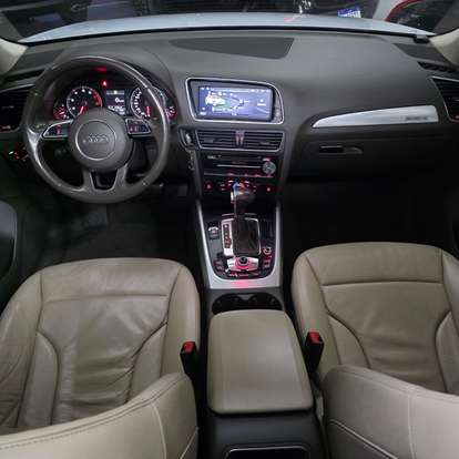 AUDI-Q5-2015