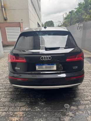 AUDI-Q5-2018