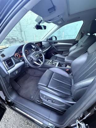 AUDI-Q5-2020