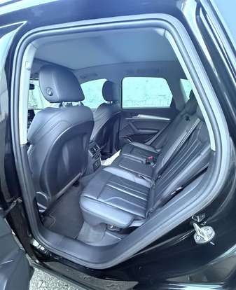 AUDI-Q5-2020