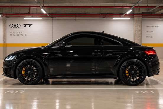 AUDI-TT-2015